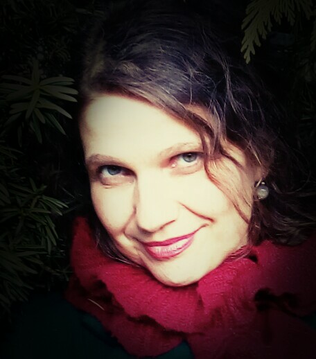 Christine Bretz (CB)