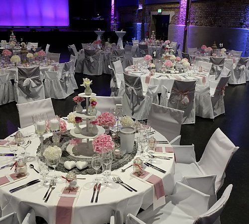 Hochzeit in der Halle Hochzeit in der Halle