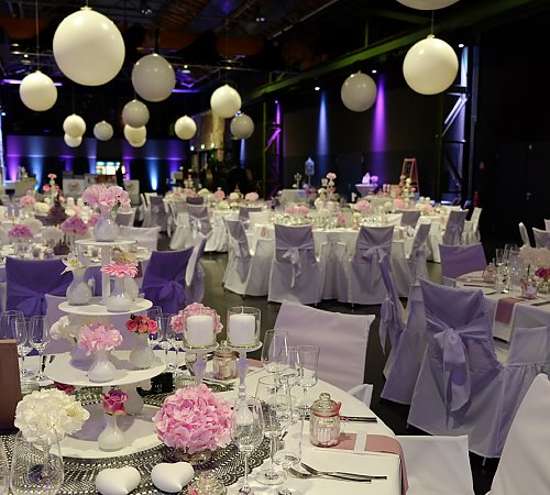 Hochzeit in der Halle 